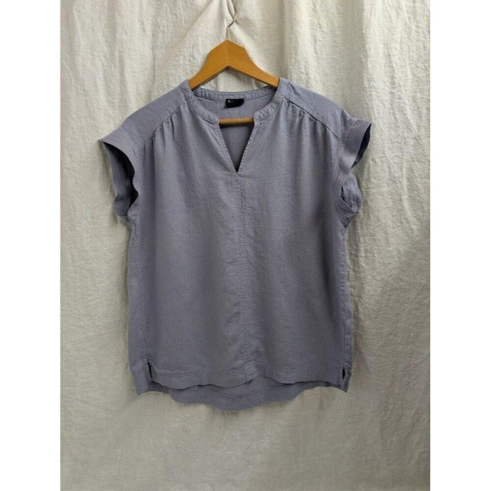 Splendid linen blend blouse, light blue v- neck tunic style women's medium L7